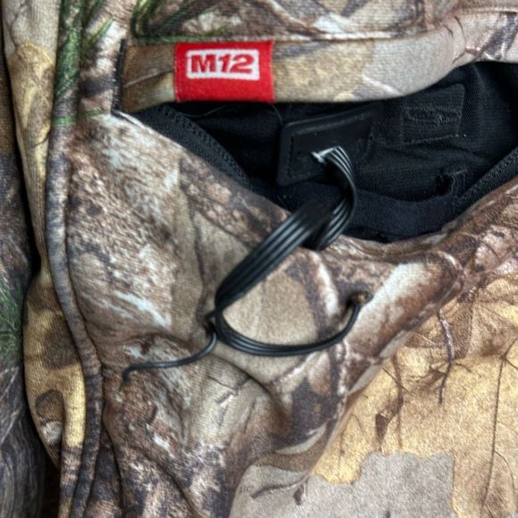 Milwaukee Camo Heated Jacket NO BATTERY/CONNECTOR - Picture 10 of 10
